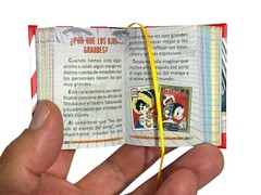 La Historia del Manga mini book in Spanish hardcover 440 pgs illustrated color