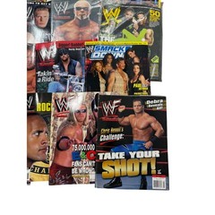READ Lot of 30+ Vintage WWF WWE SmackDown Magazines 2000-2003 The Rock brock
