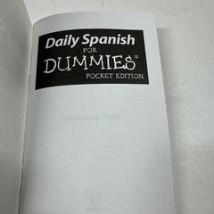 Daily Spanish for Dummies by Susana Wald
