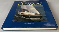 The Illustrated Dictionary of Sailing by Jane Daniels (1989 Ex-Library HCDJ)