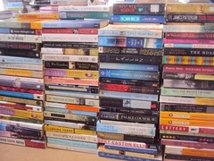 Big RANDOM MIX Lot 30 Trade Size PB Fiction All Mystery,Suspense,Thriller ONLY