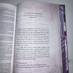 Devotional Bible for Women by Ellie Claire (2016, Hardcover)