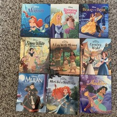 Disney, Disney Princess, Christmas Mini Books Lot of 30 Autumn Publishing 2021