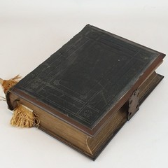 Holy Bible 1861 Antique George E Eyre London Large 9″ x 12″ 3″ Thick Metal Edge