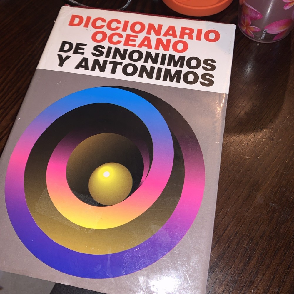 Diccionario Oceano de Sinonimos Y Antonimos, , Oceano,