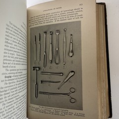 Antique Manual Of Operative Surgery by Joseph D. Bryant M.D. Vintage 1900 3rd Ed