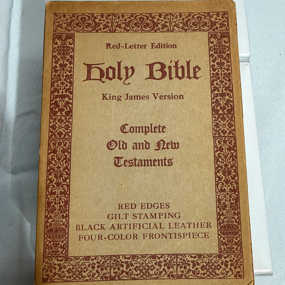 Vtg King James Holy Bible Readers Edition W/ Original Box Black Leather Red Edge