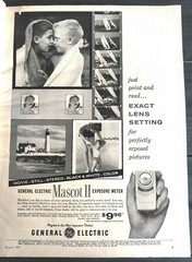 Popular Photography Magazine August 1957 35 Cents Retro Advertising Vintage