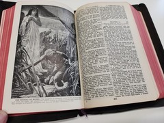 Holy Bible KJV – John C. Winston / International Series, Self Pronouncing
