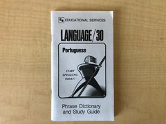 Portuguese Phrase Book / Dictionary – Pocket Size – by Language/30