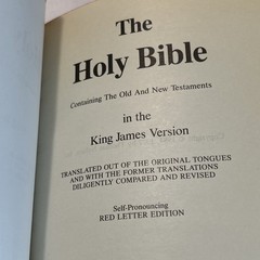 The Holy Bible ~ KJV ~ Self-Pronouncing Red Letter Version ~ Red Cover with Gold