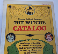 1976 NORMAN BRIDWELL PRESENTS THE WITCH’S CATALOG SCHOLASTIC BOOK SERVICES