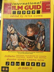 INTERNATIONAL FILM GUIDE SOFT COVER BOOK 1989* 496 PAGES