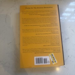 THE ANXIOUS GENERATION by Jonathan Haidt – Hardcover Book – Like New Condition