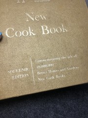 VTG 1965 SOUVENIR EDITION GOLD BINDER BETTER HOMES & GARDENS NEW COOK BOOK