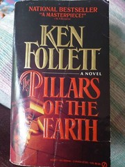 The Pillars of the Earth By Follett, Ken Signet Paperback