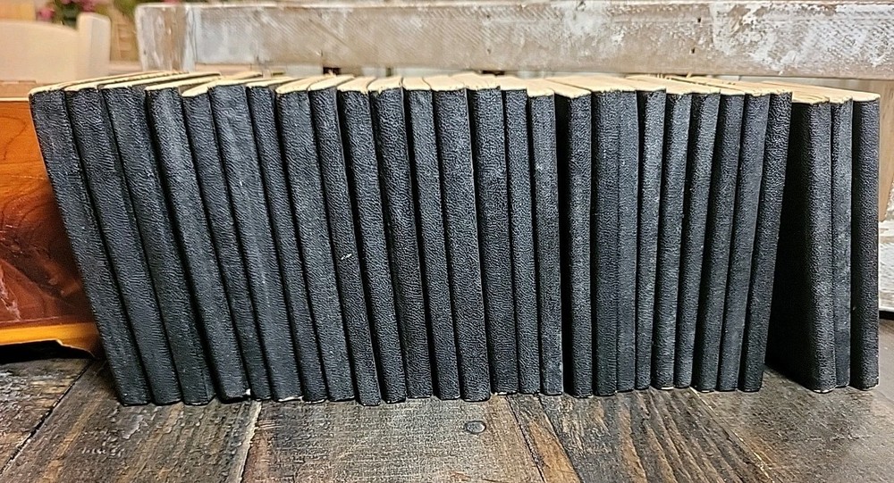 You Haven’t Seen These !! Classic Little Leather Library Miniature Books Lot 28