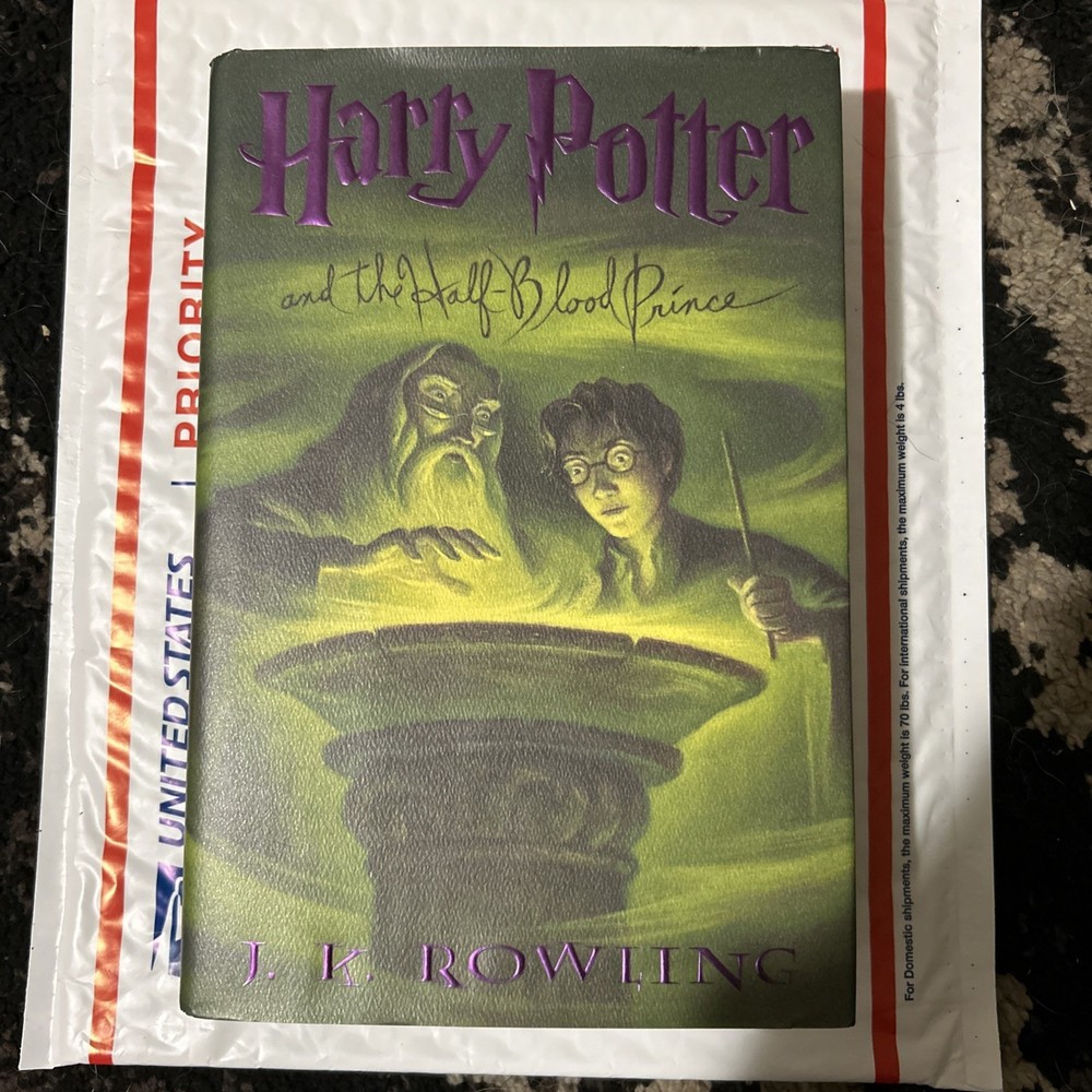 Harry Potter and The Half-Blood Prince 1st Edition 1st Print 652 Pages 11 OWLs