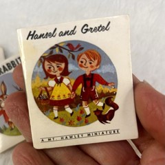 Mt Hawley miniature books lot of 5 Copyright 1962 Fairytales Stories MCM