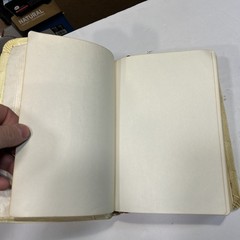 Vintage Holy Bible – Family Heritage Edition -Self Pronouncing – Old & New