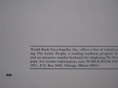 The World Book Yearbook 1986, 608 pages
