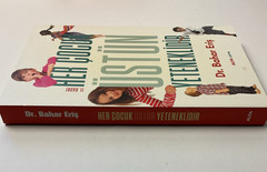 Her Çocuk Üstün Yeteneklidir by Bahar Eriş [Paperback] Turkish