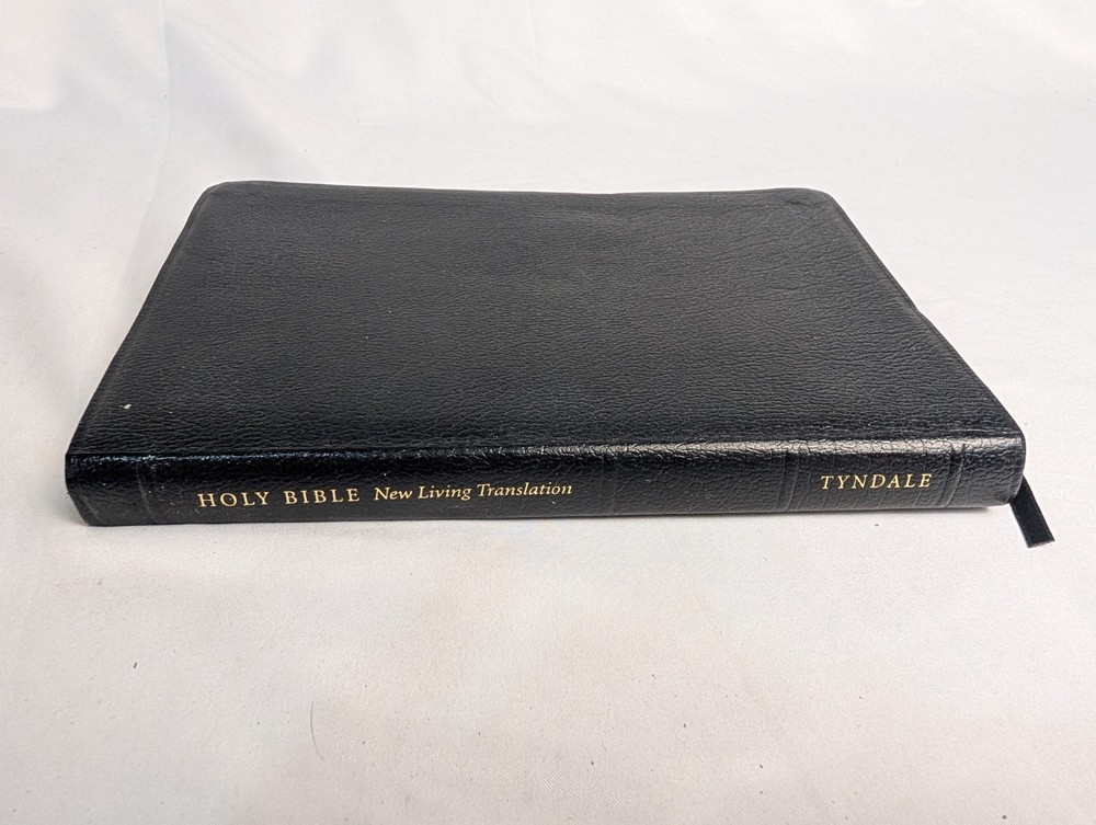Holy Bible New Living Translation by Tyndale, Black Bonded Leather, 2004