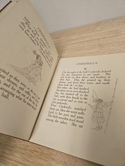 Undated Vintage Book: Cinderella By Edith Elias & Willy Pogany (C. 1910s)