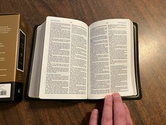 KJV Compact Bible – $89.99 Retail – Black Genuine Leather, Maclaren Series