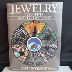 Jewelry Concepts and Technology by Oppi Untracht 1985 Hardcover Book 840 Pages
