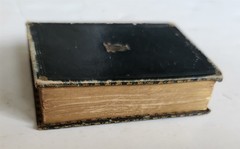 1840s MINIATURE BOOK GEMS of SACRED POETRY in ENGLISH antique