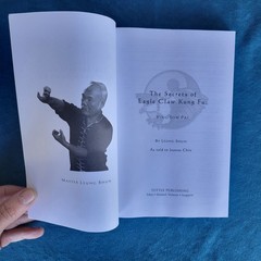 THE SECRETS OF EAGLE CLAW KUNG FU ; ISBN 978-0-8048-3215-1 ; 216 PAGES