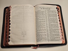 Oxford Self-Pronouncing KJV Bible Split Thumb Tabs Chain Refs India Paper Maps