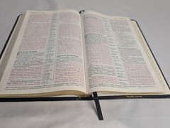 Holy Bible New Living Translation by Tyndale, Black Bonded Leather, 2004