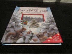 The Little Christmas Tree: A Magic 3-Dimensional Storybook World