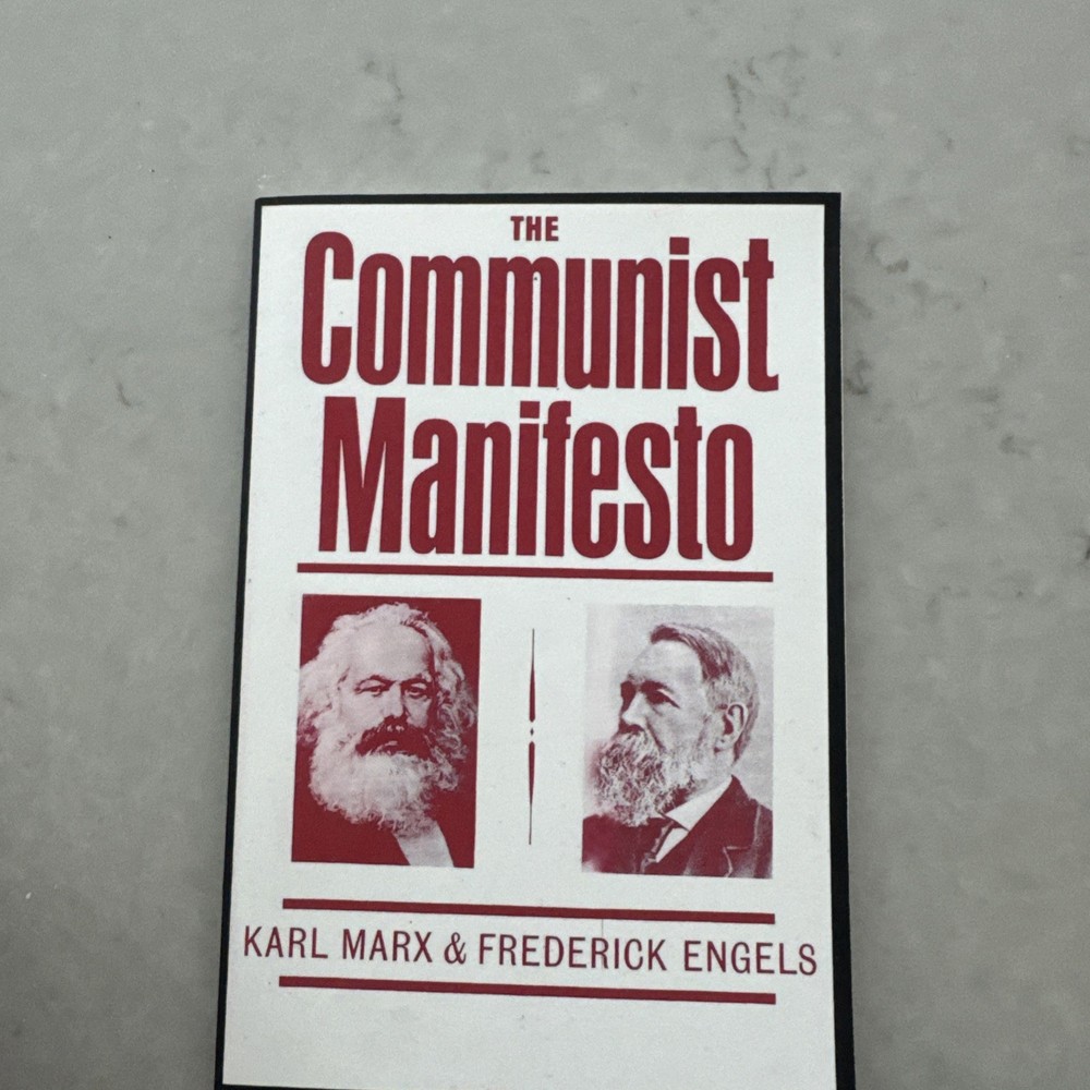 THE COMMUNIST MANIFESTO ANNOTATED (Classics) – Paperback By Marx, Karl – GOOD