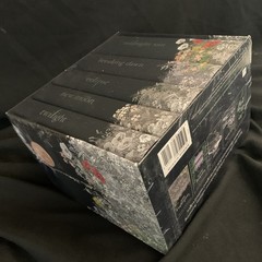 NEW SEALED! FRESH! CLEAN! Twilight Saga Deluxe Hardcover Box Set Stephenie Meyer