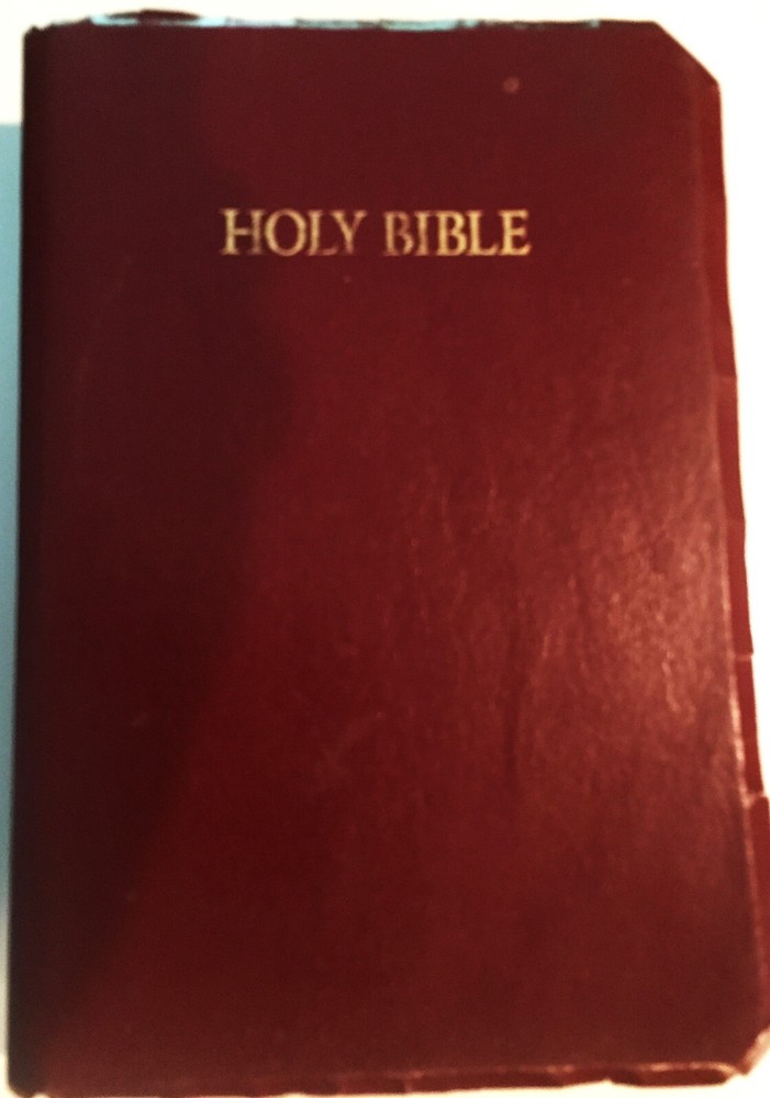 Holy Bible NKJV Giant Print Center Column Red Letter Edition Thomas Nelson 991BG
