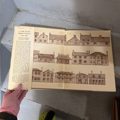 Guide to Old American Houses 1700-1900 HB w/dj-168 pages-1962-Williams