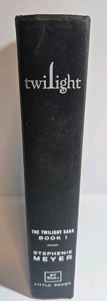 Twilight by Stephenie Meyer, 1st Edition, 16th Printing, HC DJ