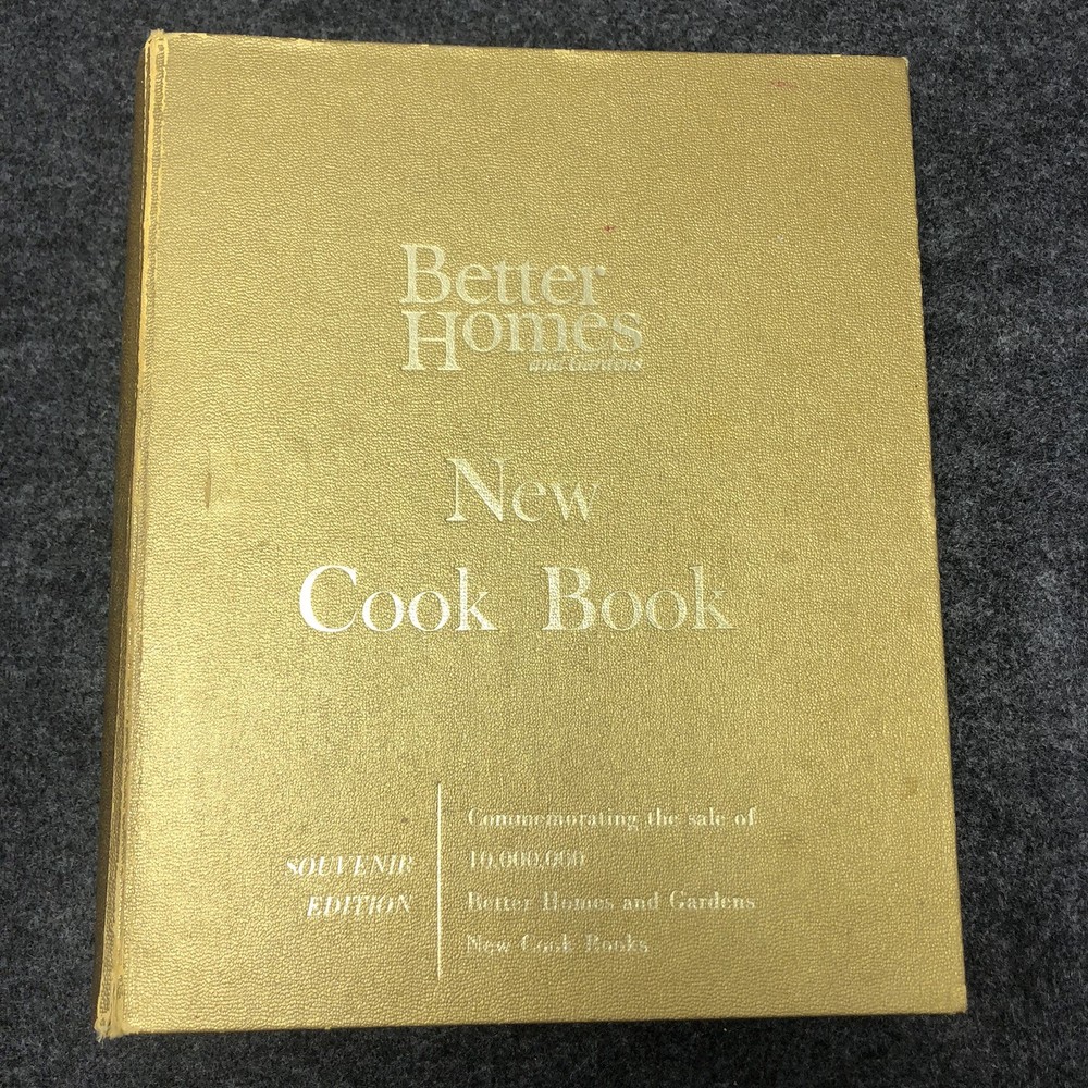 VTG 1965 SOUVENIR EDITION GOLD BINDER BETTER HOMES & GARDENS NEW COOK BOOK