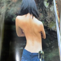 Akiko Monō Photo Book by Meisa Fujishiro, Shinchosha 2004