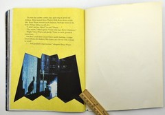 Batman Returns – Movie Storybook – Paperback 1992 (48 Pages) Golden Books