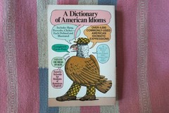 Vintage 1975 A Dictionary of American Idioms PB ~ Eagle With Plaid Cap And Pants
