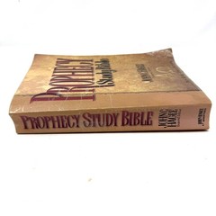 Prophecy Study Bible John C Hagee NKJV New King James Version Thomas Nelson 1997