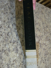 The World Book Yearbook 1984, 608 pages
