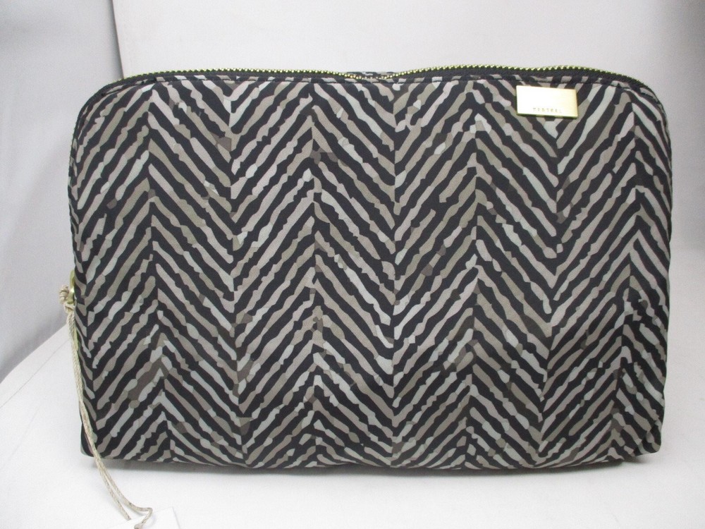 Kestrel Duo Zip Clutch Makeup Organizer – Chevron Print