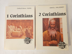 Nice lot of 36 People’s Bible Commentary Paperback Books – Christian – L@@K!