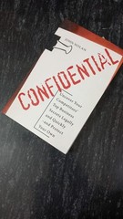 CONFIDENTIAL BY JOHN NOLAN ENGLISH PAPERBACK FREE SHIPPING (USA ITEM)