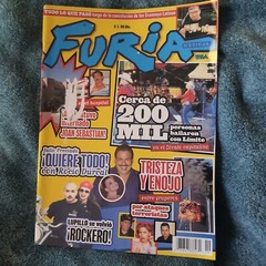 Furia Magazine October 2001 9/11 Ataques Terroristas Cancelacion Grammys Latinos